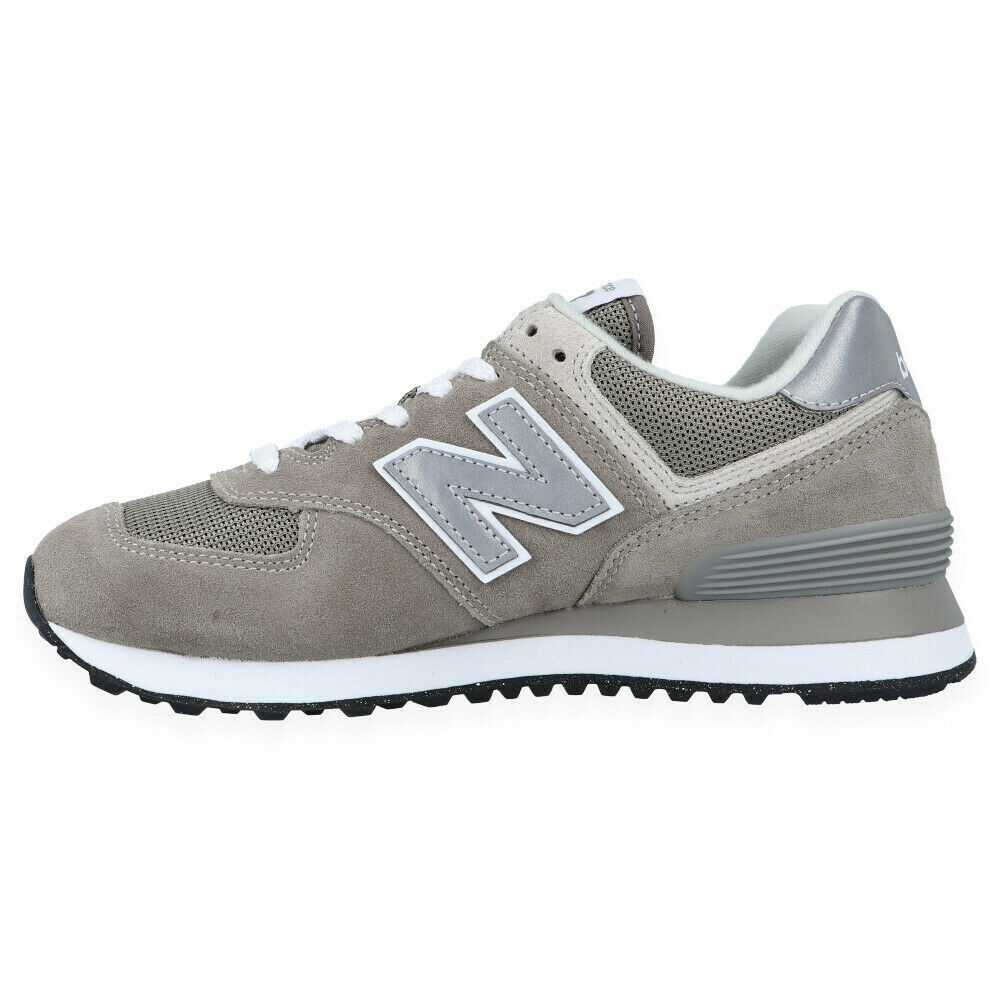 New Balance – Layover